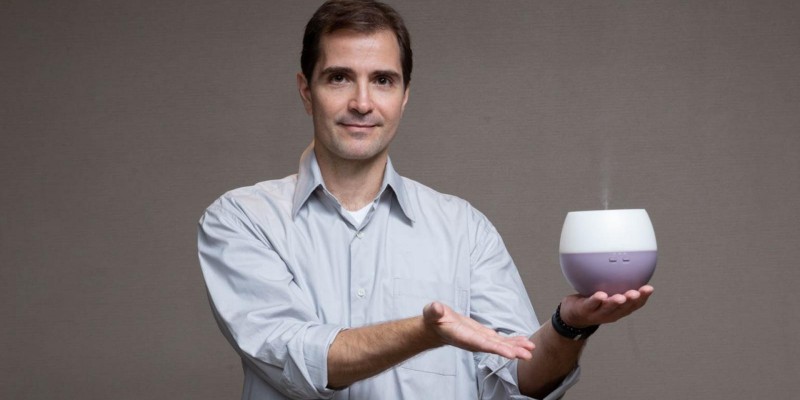 Descubra como Manipular Fórmulas de ÓLEOS ESSENCIAIS com segurança e atuar nas DOENÇAS modernas com todo seu PODER CURATIVO, mesmo não sendo profissional de saúde.